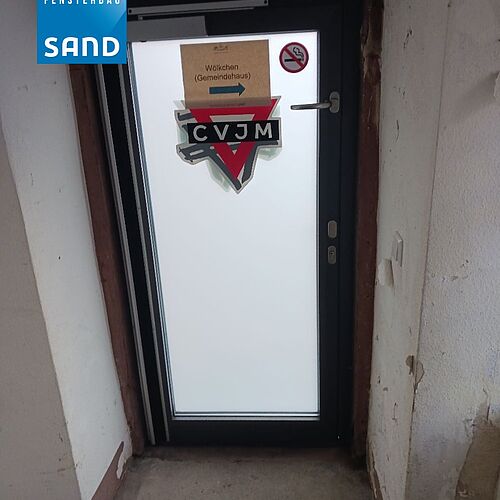 Türumbau für den Einsatz im Kindergarten. 💪
Mit Panikfunktion, Fingerschutz und einem nach oben versetzten Griff sorgt...